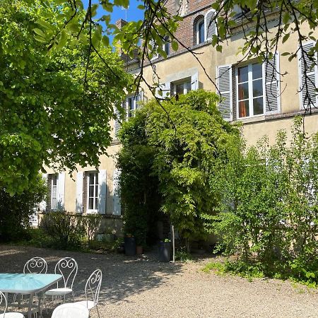 La Demeure D'Othe Bed & Breakfast Sormery Exterior photo
