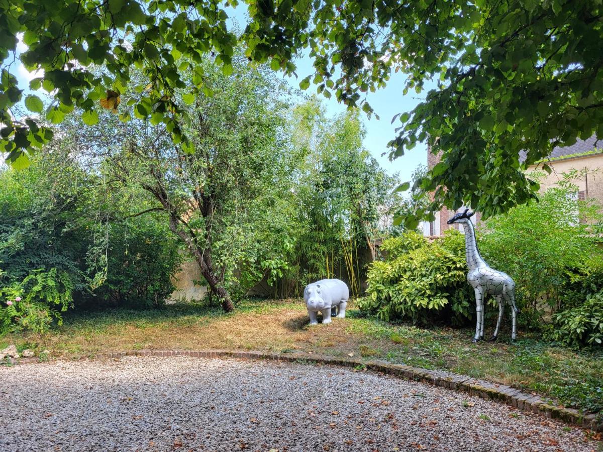La Demeure D'Othe Bed & Breakfast Sormery Exterior photo