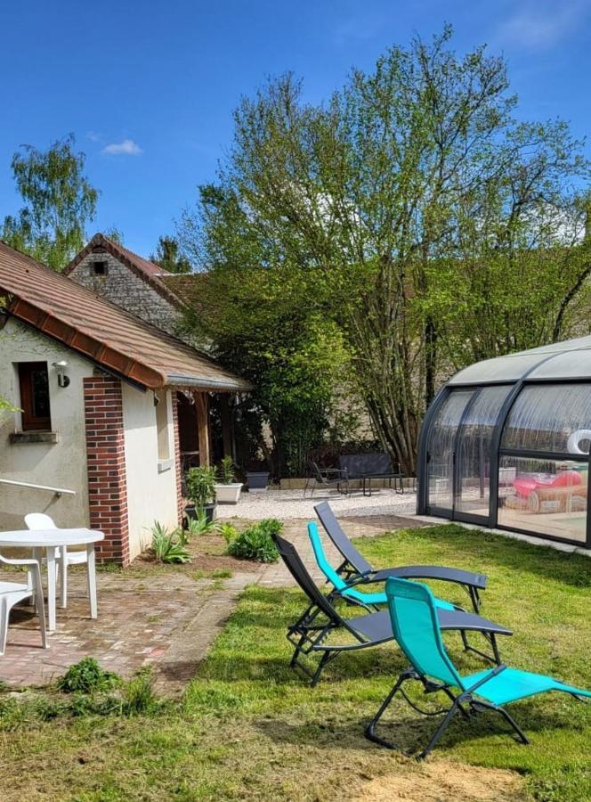 La Demeure D'Othe Bed & Breakfast Sormery Exterior photo