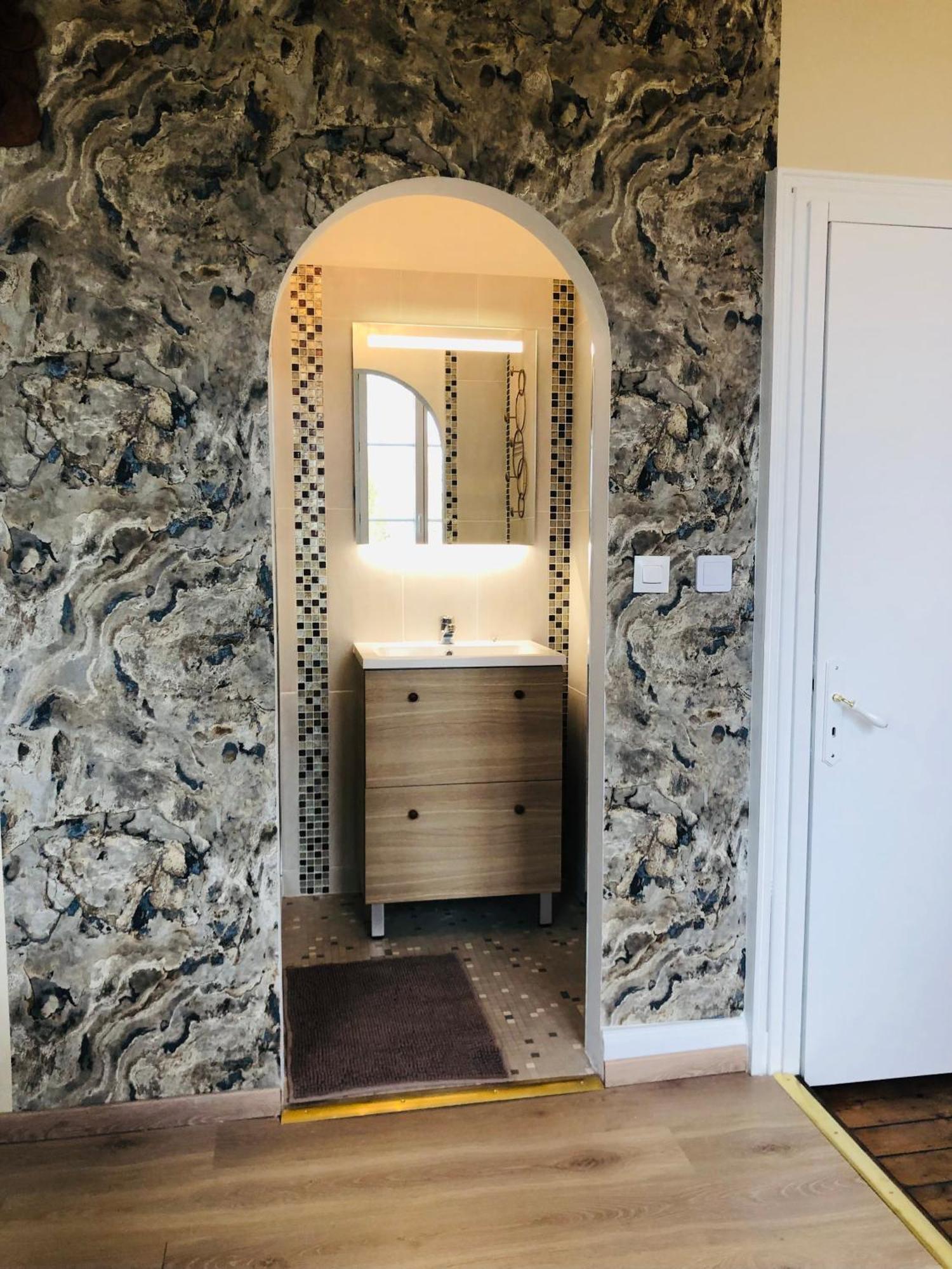 La Demeure D'Othe Bed & Breakfast Sormery Exterior photo